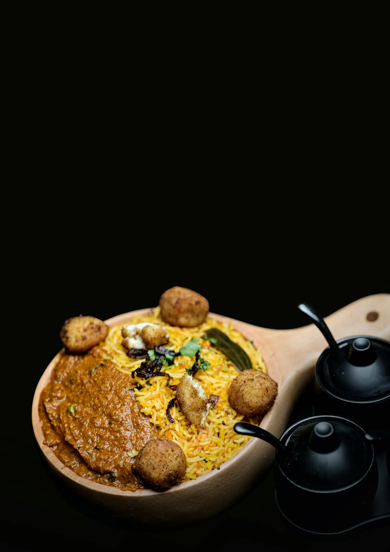 Biryani with raita